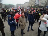 Manisfestacja KOD, My Naród - pomaszerują, żeby okazać wsparcie Wałęsie