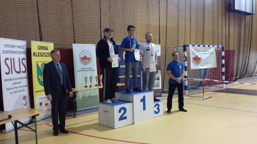 Radomsko: Trzy medale zawodników OKSS "10-tka" na Mistrzostwach Województwa w strzelectwie pneumatycznym