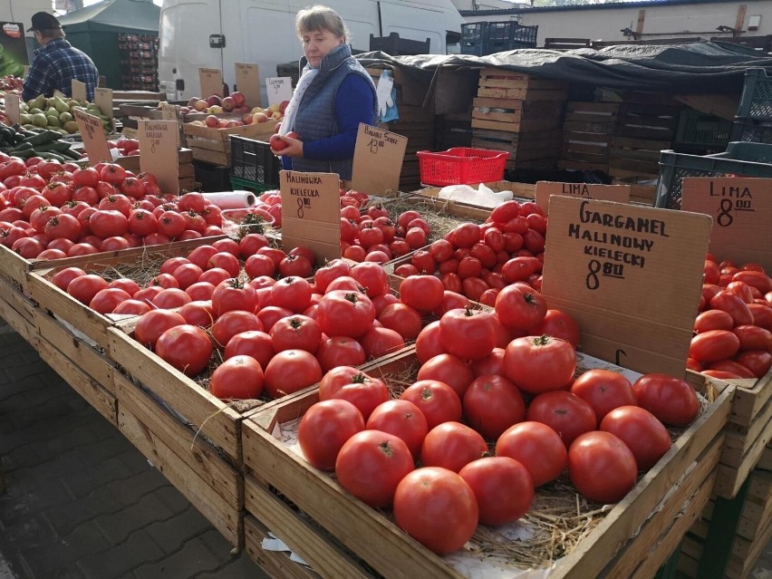 Przez działanie moczopędne pomidory obniżają ciśnienie krwi,...