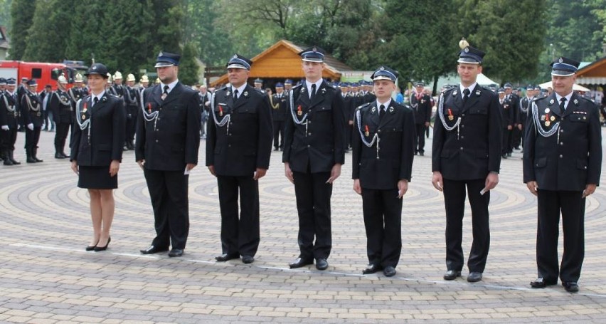 Strażacy świętowali w Wiśle, uroczysty apel na Placu Hoffa i nabożeństwo ekumeniczne (ZDJĘCIA)