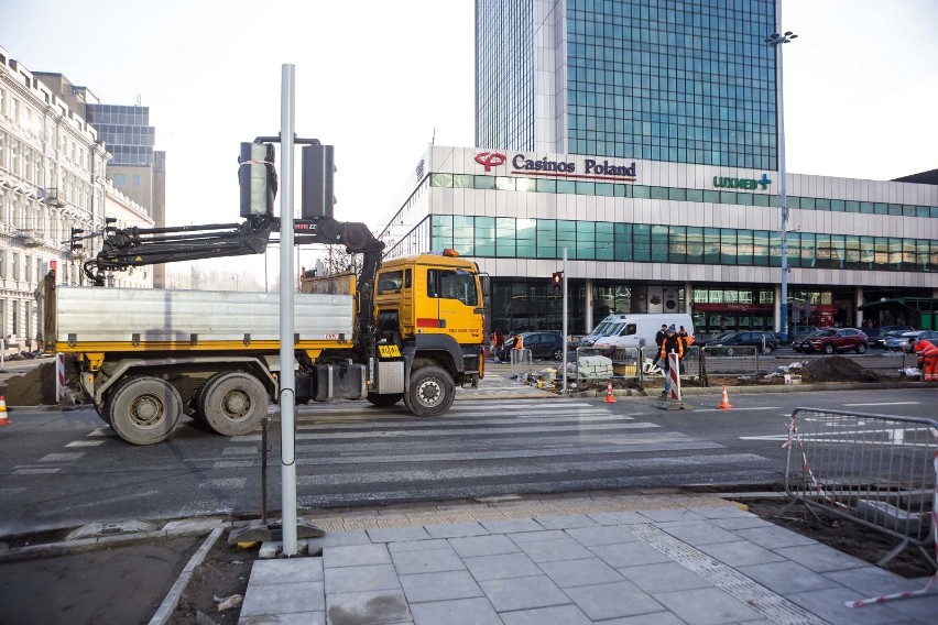 Nowe przejście nadziemne przy dworcu Centralnym. Ruch będzie...