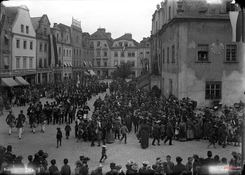 Bolesławiecki rynek zachwycał kiedyś i zachwyca dziś! Zobacz ARCHIWALNE ZDJĘCIA!