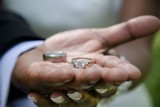 Woj. lubelskie: Mniej ślubów, więcej rozwodów