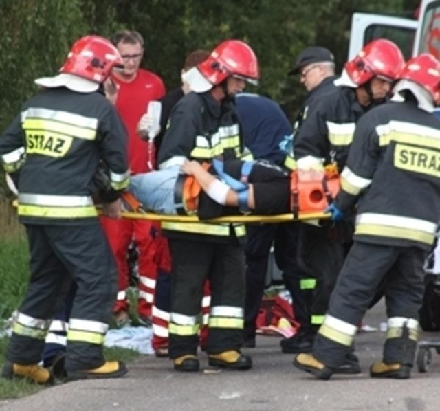 Wypadek motocyklisty na trasie Blękwit - Złotów.