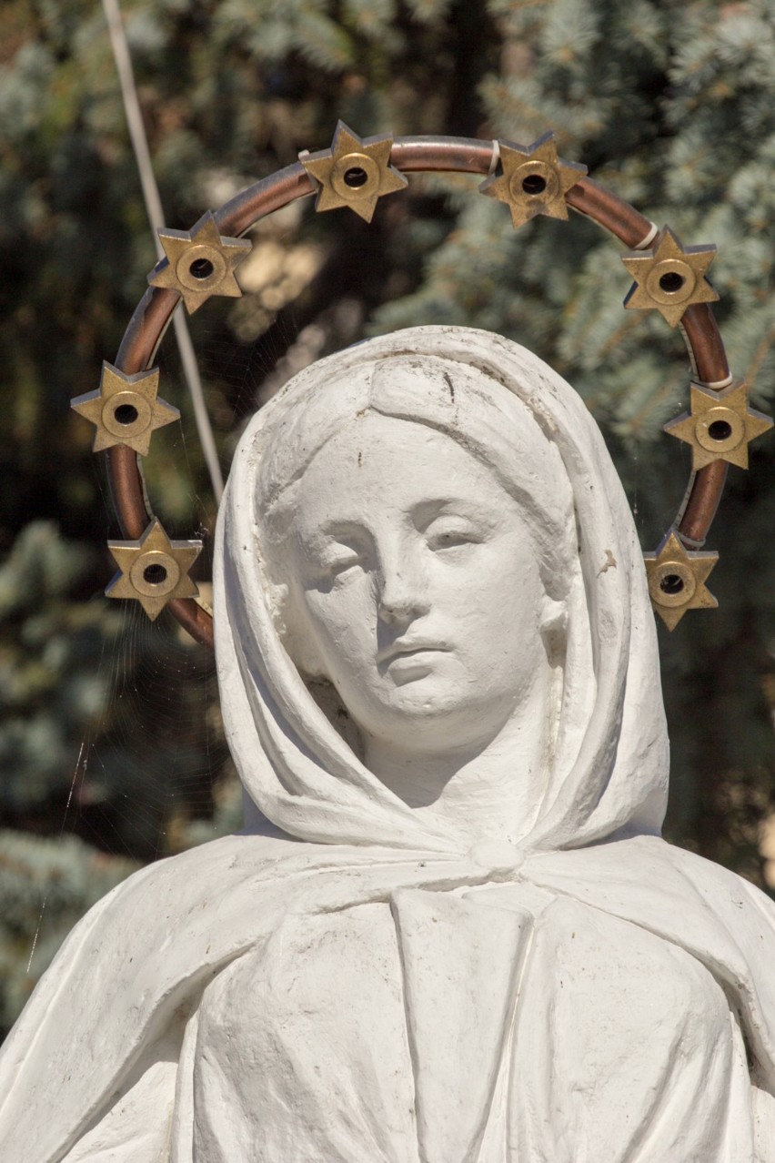 Figurka Matki Boskiej w Łęczycy