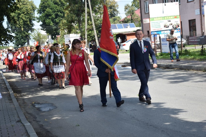 Święto Porzeczki 2018 w Irządzach. Rolnicy podziękowali za plony FOTO