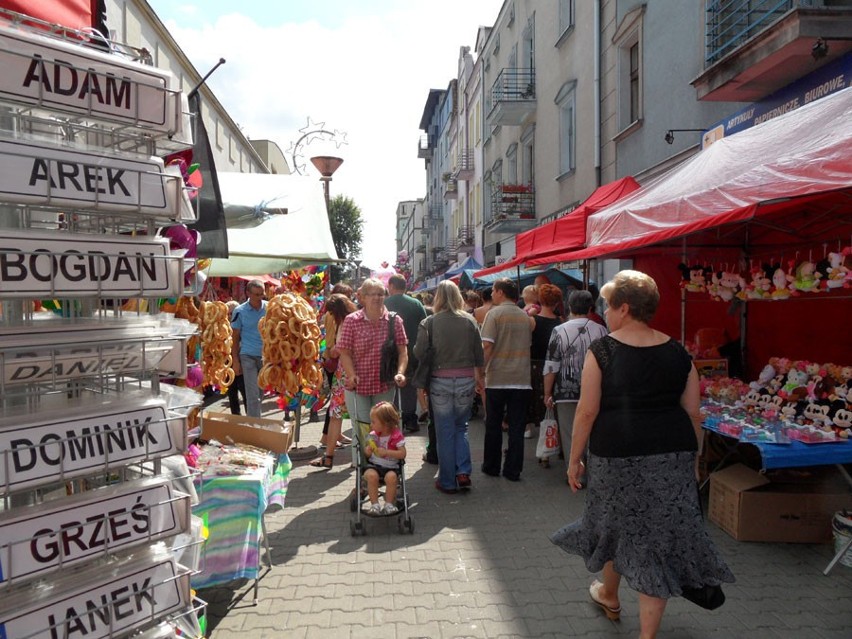 Sosnowiec: Relikwie Jana Pawła II znalazły się w sosnowieckiej katedrze [ZDJĘCIA]