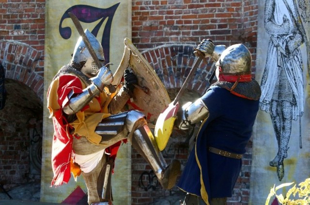 Jarmark Jadwiżański to coroczne święto na cześć Jadwigi Śląskiej. Odbywa się na terenie zamku w Leśnicy we Wrocławiu.