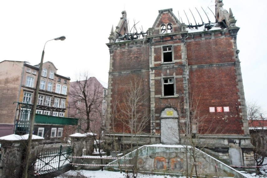 Jak z dawnej dumy Gdańska została ruina. Na terenach po dawnej rzeźni przy Angielskiej Grobli powstanie osiedle