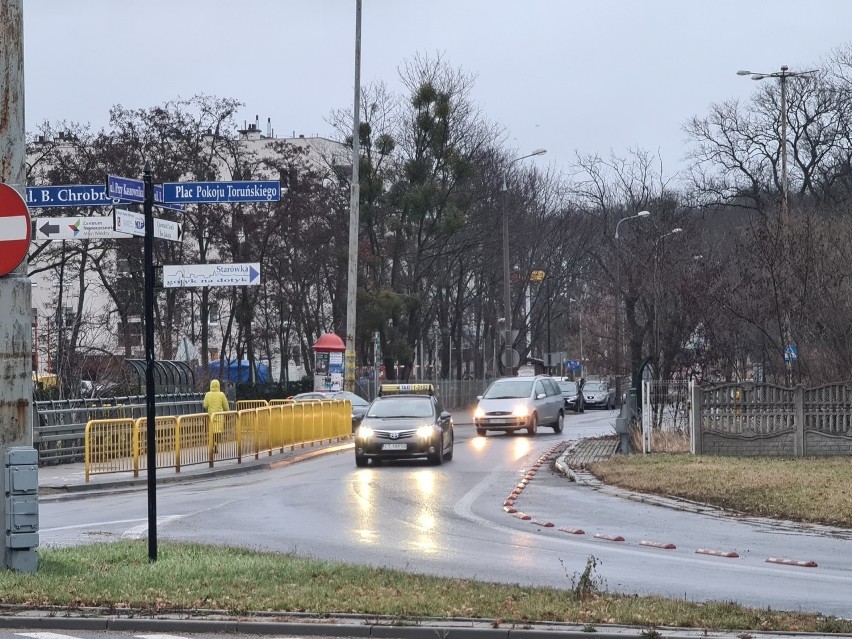 Rondo Pokoju Toruńskiego. To tutaj w Toruniu doszło do ataku...