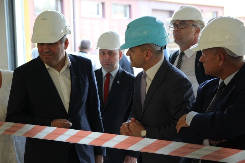 Wizyta w budowanym CBR wicepremiera Janusza Piechocińskiego - wrzesień 2015 r.