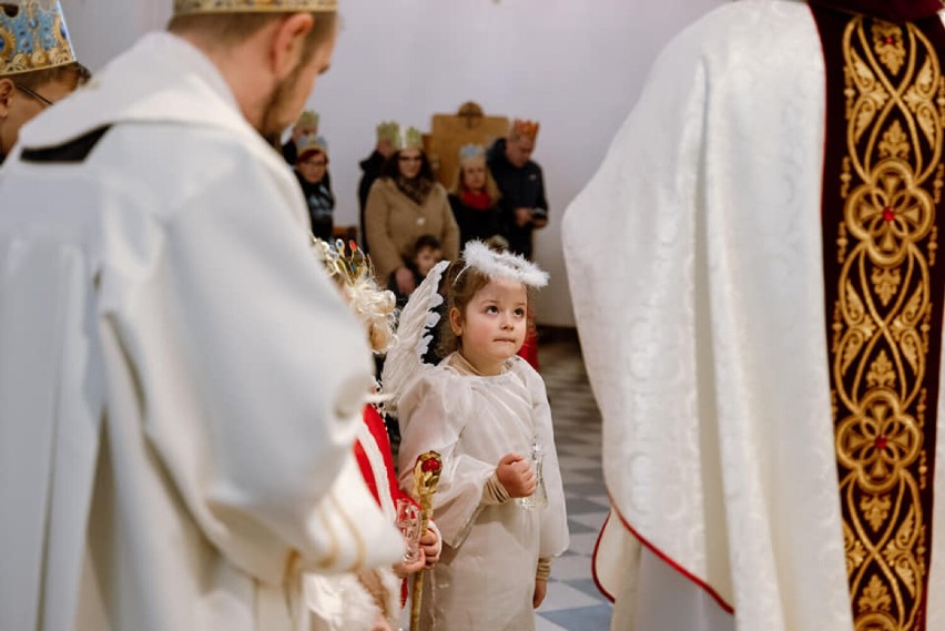 Święto Trzech Króli w parafii świętego Maksymiliana w Radomsku. ZDJĘCIA