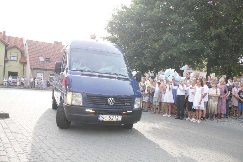 Kopia Ikony Matki Boskiej Częstochowskiej w parafii pw....