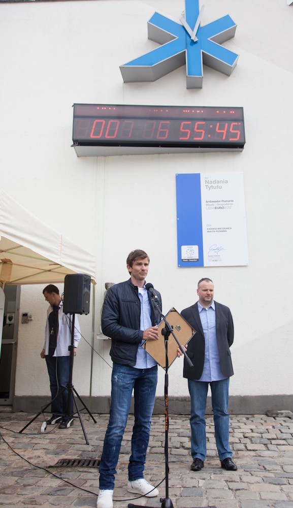 Poznań: Ambasadorami Euro 2012 został Wojciech Fibak i wszyscy poznaniacy [ZDJĘCIA, WIDEO]