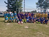 Dziecięce drużyny piłkarskie ze Skierniewic, Mokrej Prawej, Łyszkowic i Bełchowa zagrały dla Wiktorii