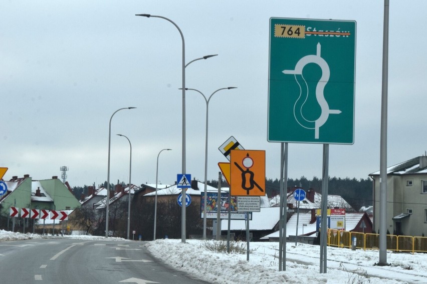 Gigantyczne utrudnienia na wylotówce z Kielc. Od poniedziałku, 6 lutego całkowicie zamknięty przejazd przez Wojska Polskiego. Zobacz zdjęcia