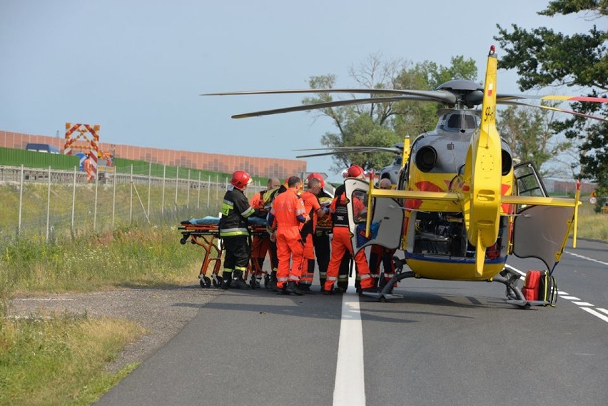 Wypadek na drodze Włocławek - Aleksandrów Kujawski, w którym zginęły dwie osoby. Znamy przyczyny wypadku [zdjęcia]