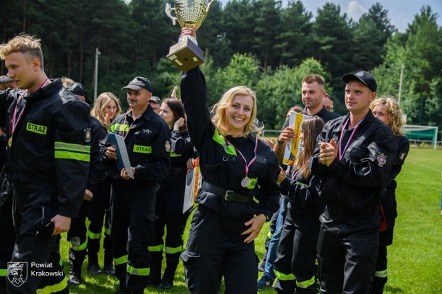 Powiatowe Zawody Sportowo-Pożarnicze odbyły się na stadionie w Przegini