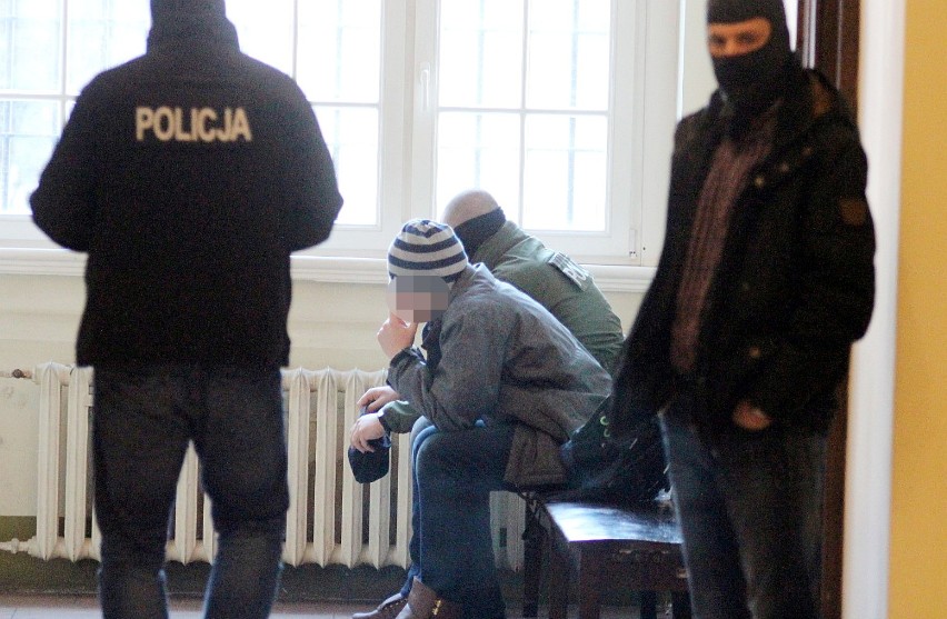 Czterej członkowie grupy przestępczej handlującej dopalaczami aresztowani [ZDJĘCIA]