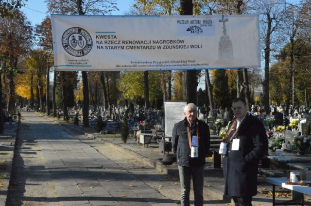 Mieszkańcy Zduńskiej Woli zdecydują o odnowieniu zabytkowego pomnika na starym cmentarzu