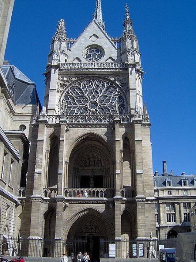 Fasada Sainte - Chapelle