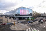 Dworzec PKP w Poznaniu od 10 lat jest zmorą dla pasażerów. Dlaczego podróżni go nie lubią?