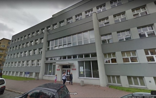 Pracownicy firmy wynajmowanej przez MOPS w Sosnowcu do pomocy podopiecznym nie zapewniał środków ochronnych pracownikom. MOPS zareagował