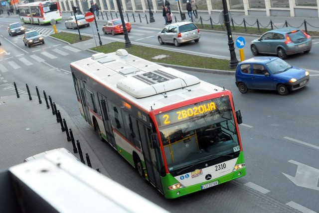 Jak zmieni się nowy układ połączeń miejskiej komunikacji w Lublinie? Decyzje w tej sprawie będą zapadać w przyszłym roku. ZTM Lublin zapewnia, że weźmie pod uwagę także opinie pasażerów