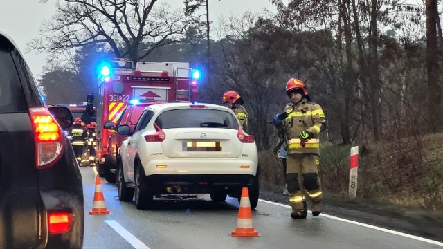 Cztery samochody zderzyły się w czwartek po południu na drodze między Włocławkiem i Brześciem Kujawskim. Na szczęście obyło się bez ofiar.