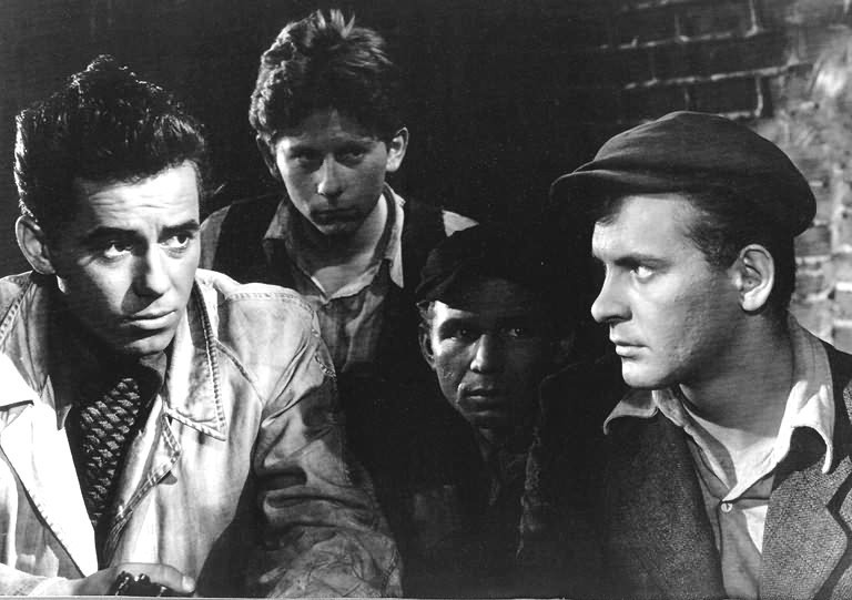 Pokolenie (1954), reż. Andrzej Wajda

Debiutancki film...