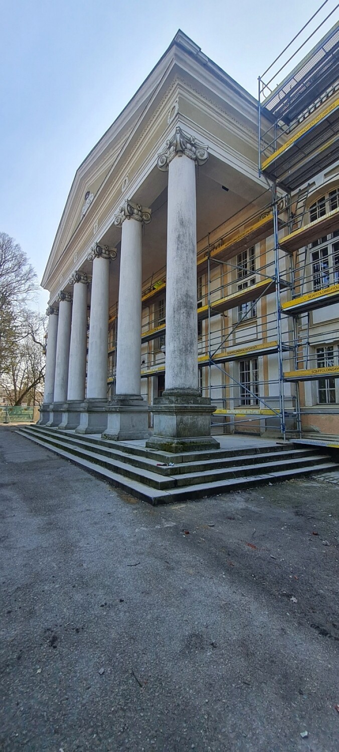 Prace remontowe pałacu w Wolsztynie