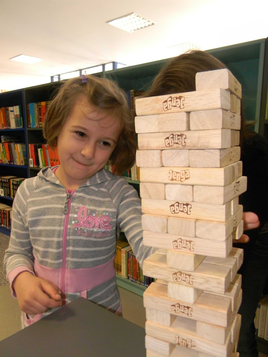 niewidzialna biblioteka