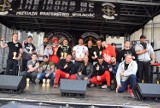 Pokazy Armwrestlingu budziły szczery podziw wśród widzów i uczestników Motoserca 2019 pod świebodzińskim Ratuszem