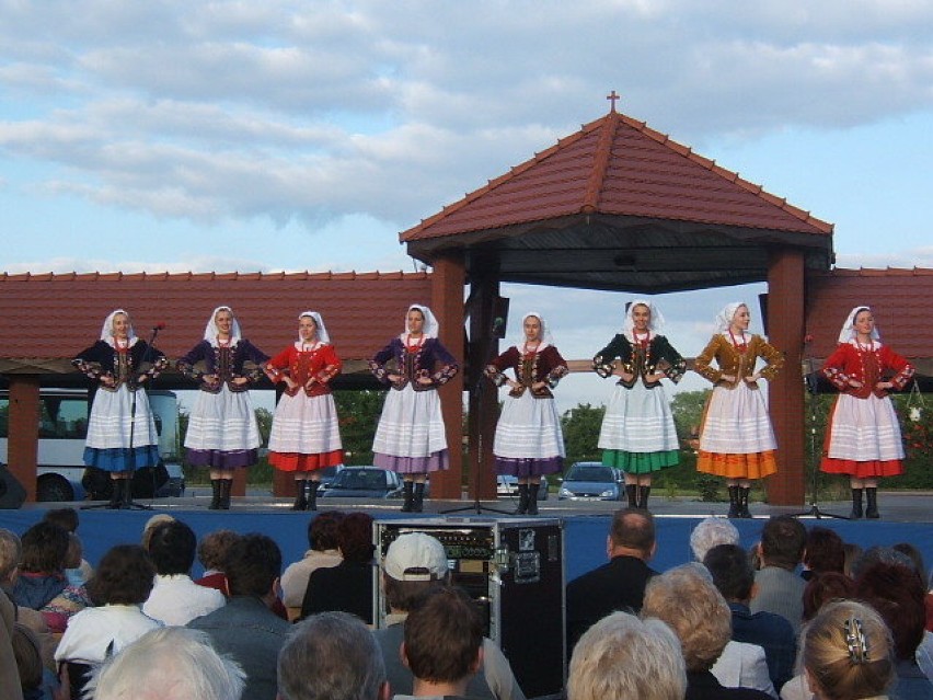 Występ zespołu "Mały Śląsk" w parafii św. Wojciecha w Zabrzu