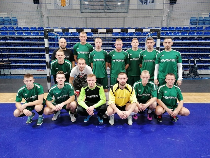 Salamander pierwszy lider 5. edycji Włocławskiej Futsal...