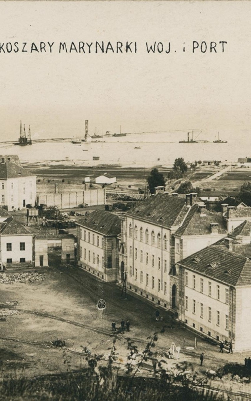 Wystawa zdjęć "Dawno temu nad Bałtykiem" Romana Morawskiego. W Muzeum Miasta Gdyni oglądać można ją tylko do 27 września 