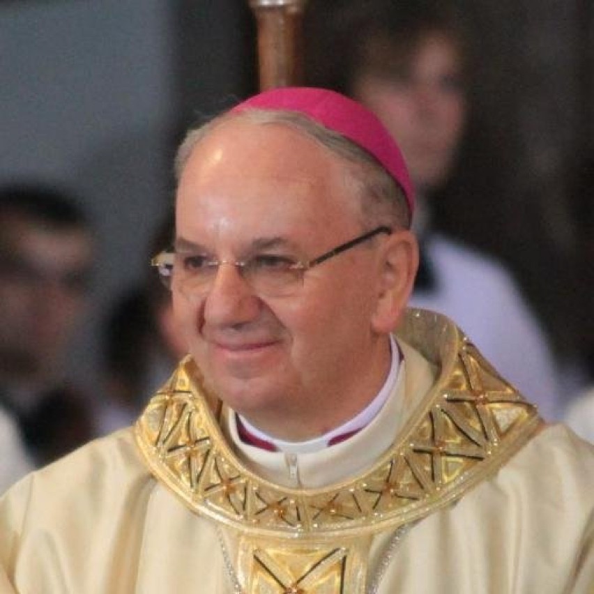 Arcybiskup Stanisław Budzik – metropolita lubelski. Urodził...