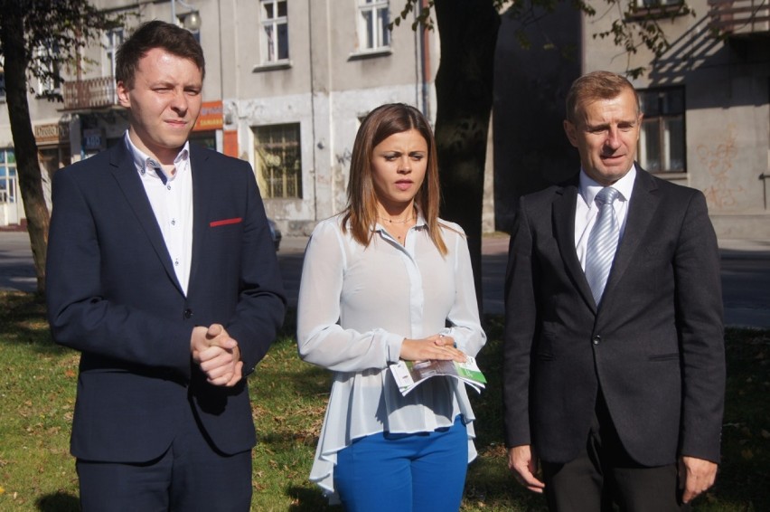 Wybory Radomsko 2018: Kandydaci PiS o rewitalizacji, smogu i...