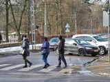 Zmiany na ulicy Bydgoskiej w Toruniu. Sygnalizacje na każdym skrzyżowaniu i brak skośnego parkowania