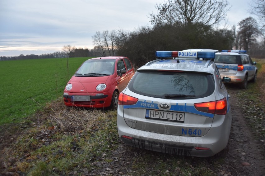 Prabuty: Uciekał przed policją, staranował radiowóz. 51-letni pijany kierowca zatrzymany 