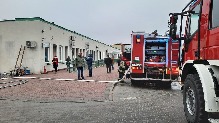 Pożar urzędu pracy w Radomsku. Pracownicy ewakuowani