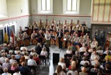 Koncert Narodowej Kapeli Bandurzystów Ukrainy - sala w człuchowskim zamku była wypełniona po brzegi polsko-ukraińską publicznością 