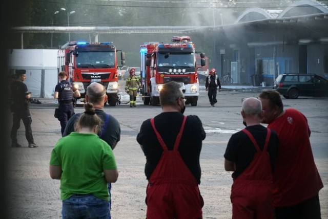 Do pożaru w firmie Bros doszło we wtorek 8 czerwca - spłonął dach i jedno z urządzeń.