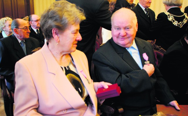 Erwin i Ludgarda Sówkowie są małżeństwem od 52 lat. Jeszcze nie zdążyli się sobą znudzić