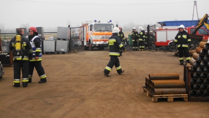 Ćwiczenia strażaków w Łobzowie