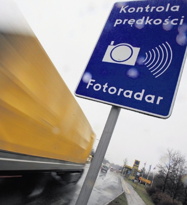 Strażnicy miejscy muszą oddać fotoradary