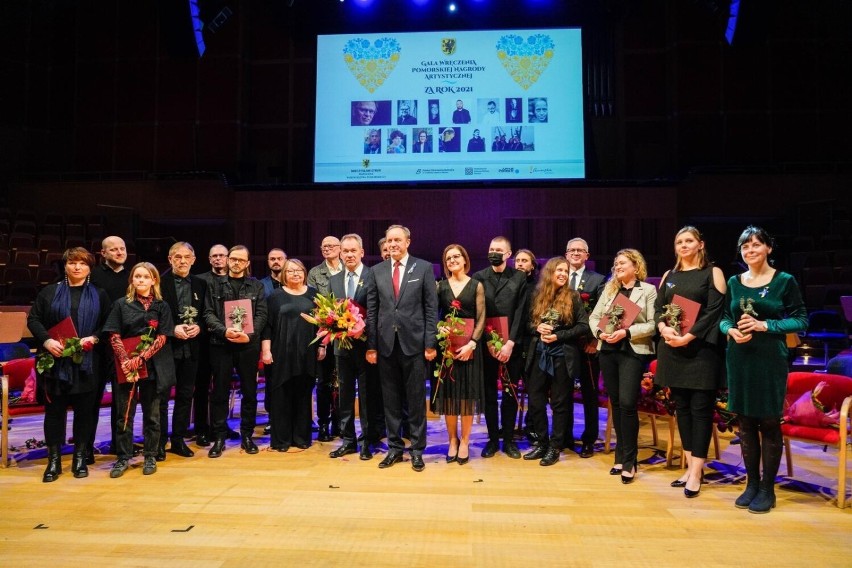 Pomorska Nagroda Artystyczna za 2021 rok trafia do Pucka. Jednym z nagrodzonych jest Sławek Jaskułke, jazzman i kompozytor | ZDJĘCIA