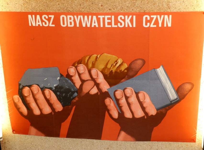 Wystawa plakatów PRL-u w Książnicy Pomorskiej