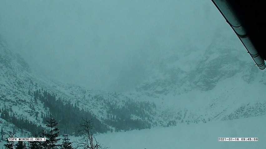 Tatry. W górach lawinowa trójka. Na Kasprowym minus 18 stopni Celsjusza 