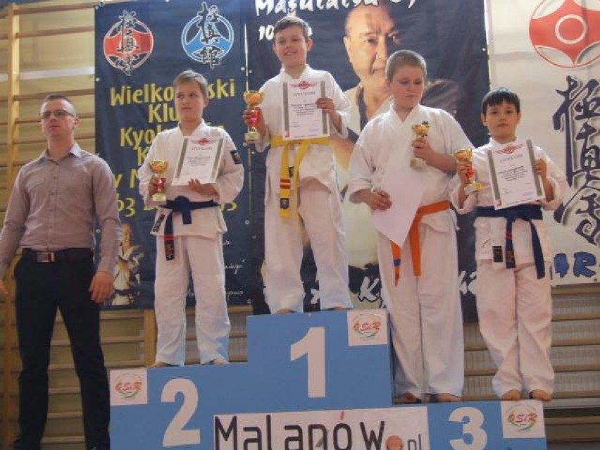 Kolscy karatecy z medalami Mistrzostw Wielkopolski